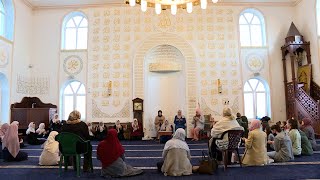 50 gra në Hajvali përfundojnë leximin e Kuranit