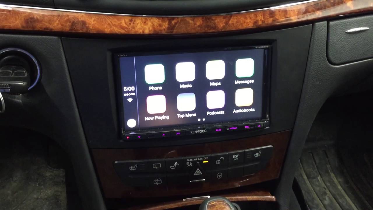 Mercedes E350 CarPlay YouTube