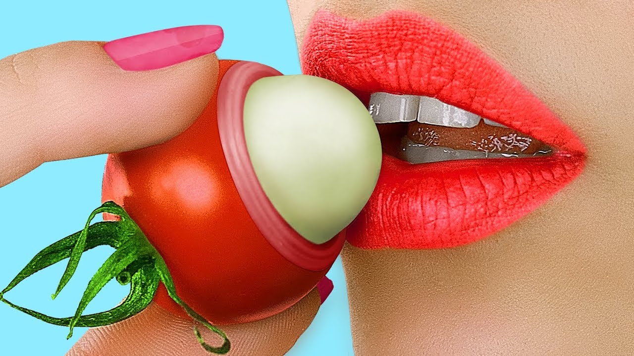 RETO MAQUILLAJE CON COMIDA Y ÚTILES ESCOLARES