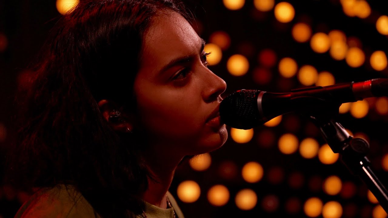 Crumb - Crushxd (Live on KEXP)