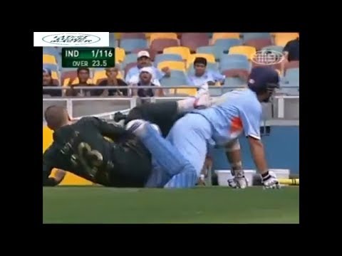 When Michal Clarke Tried To Sledge With Sachin Tendulkar | michael clark fight with sachin