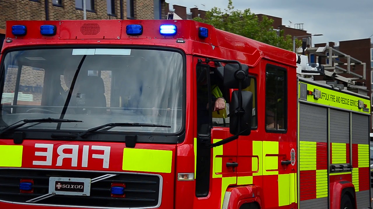 Suffolk Fire and Rescue Service ERDT Ipswich 220916 - YouTube