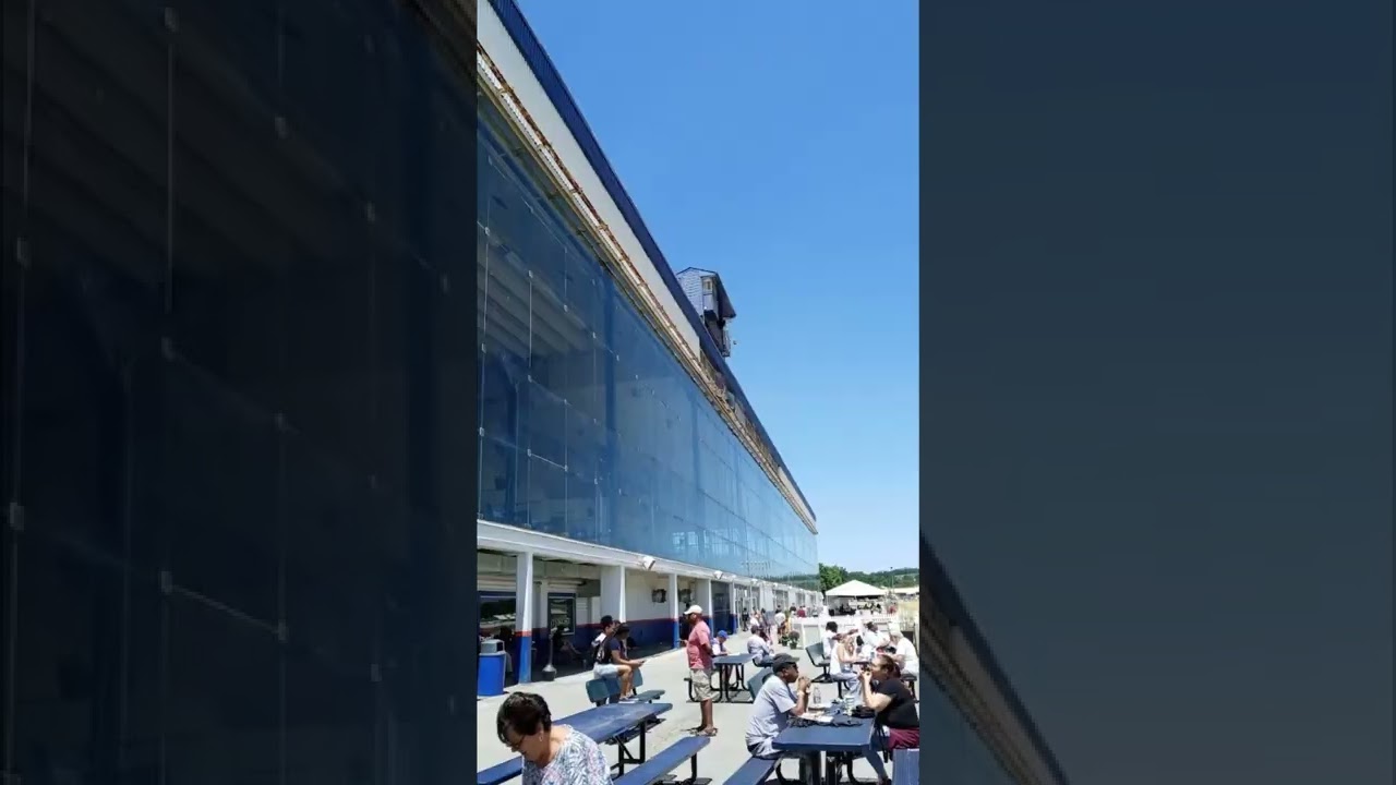 Laurel Park in Laurel Maryland (race day)