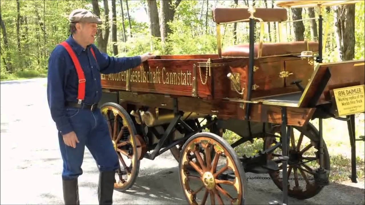 1896 Daimler Truck Replica