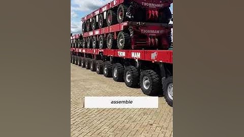 SPMT Self-propelled modular transporter