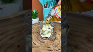 The Power Of Garlic In Honey