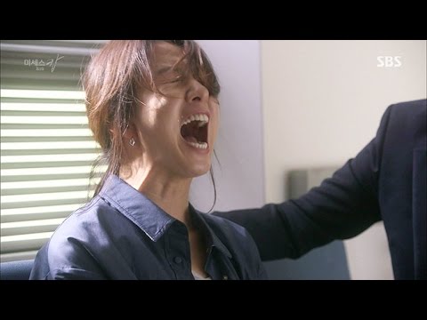 Kim Hee-ae rages at Lee Jae-kyoon for stabbing even a young child... "I will kill you" @Mrs. Cop ...