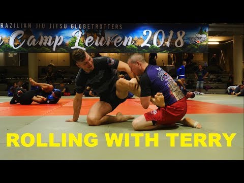 Rolling at the BJJ Globetrotters Camp Belgium