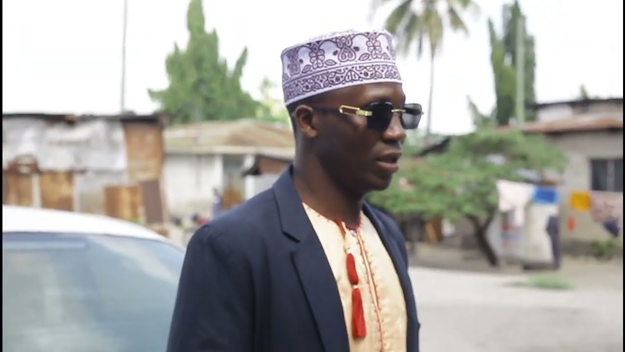 HIYO NDIO KASWIDA KALI KULIKO ZOTE ZARAMADHANI ALIZOTOA MUHARRAM VAKULO ANGALIA MWENYEWE