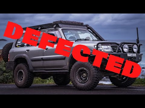 انشق عن الشرطة هندسة الدورية قانوني على الطريق ب ٣٥ اختبار الانحراف والفرامل