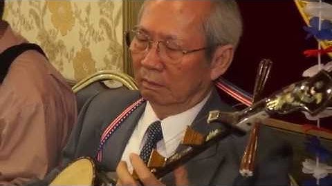 Độc Tấu đàn Kìm đàn Lục Huyền Cầm mở đầu Chương trình Văn Nghệ