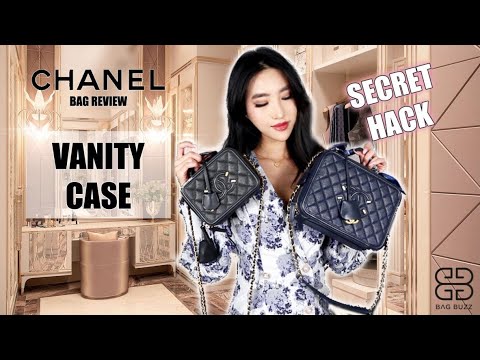 Chanel Vanity Case Review  Chanel vanity case, Chanel, Fashion blogger