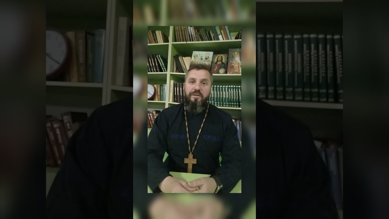 Чому хрестять немовлят і які обов'язки хрещених батьків.