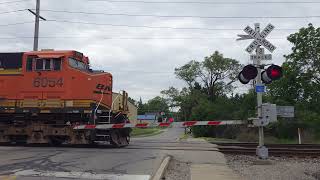 BNSF 6054 Manifest w/ CP West & Meets NS 3624 East | Lumbard St. Railroad Crossing, Fort Wayne, IN
