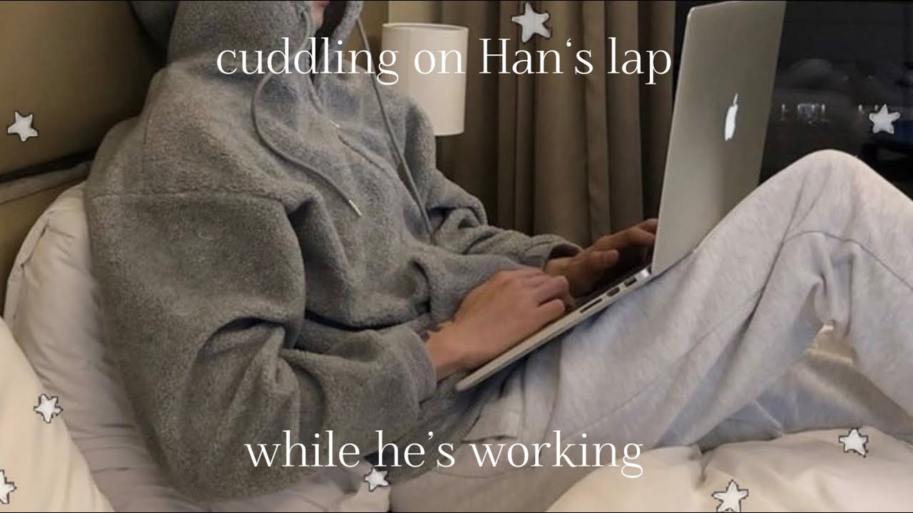 Stray Kids ASMR Cuddling On Han's Lap While He’s Working⌨️🐿️