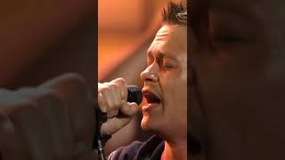 Throwback to performing #HereWithoutYou with Sara Evans back in 2006! #3doorsdown #saraevans #shorts