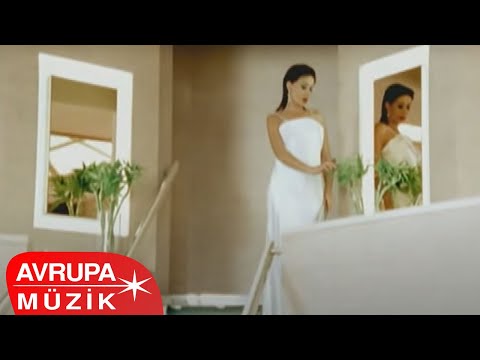 Yıldız Tilbe - Değerini Bilmek Gerekir Aşkın (Official Video)