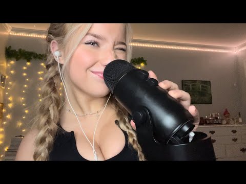 ASMR// FAST & AGGRESSIVE MOUTH SOUNDS!