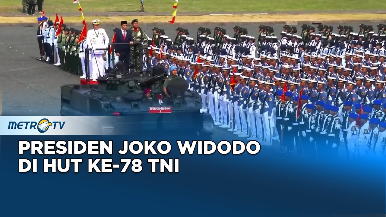 Momen Presiden Jokowi Naik Tank di HUT ke-78 TNI