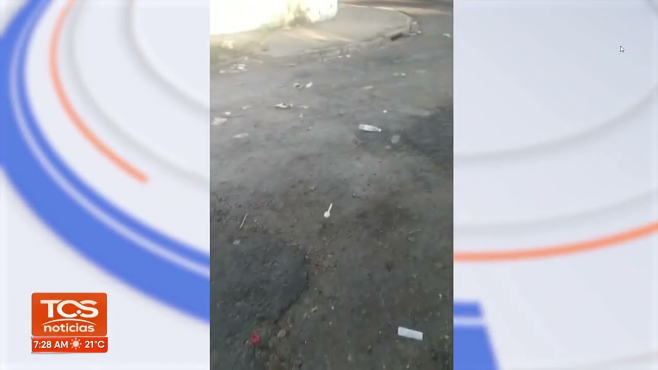 Habitantes denuncian deterioro de calle en colonia Santa Marta, San Salvador. TCS Noticias