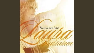 Video thumbnail of "Laura Voutilainen - Kesäsade"