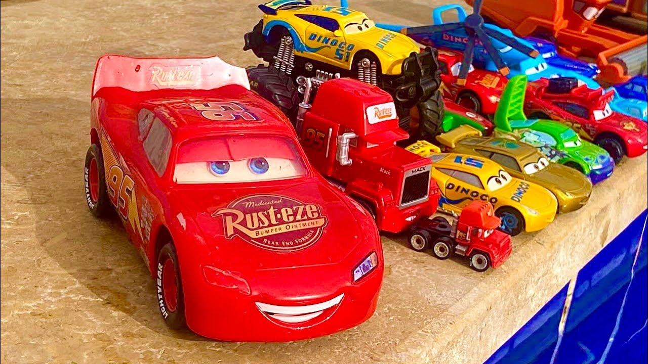 Disney Pixar Cars toys Review | Lightning McQueen, Finn McMissile, Mack, Doc Hudson,Cruz Ramirez