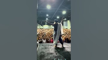 Sadhguru Dances Away at the Inner Engineering Completion Program in Atlanta