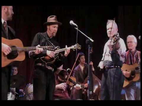 Foggy Mountain Breakdown - Vassar Clements & His H...