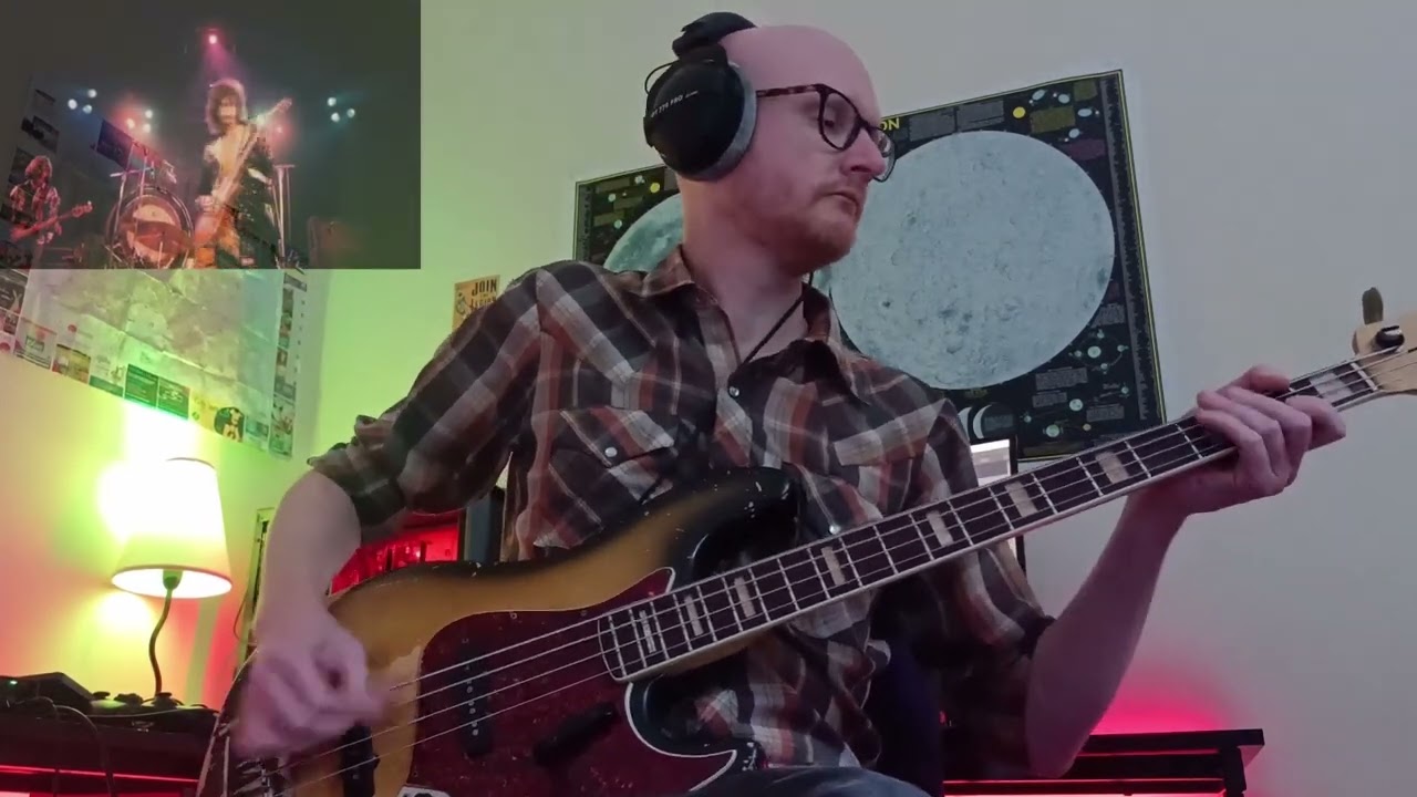 Led Zeppelin - Celebration Day (live) - Bass Cover