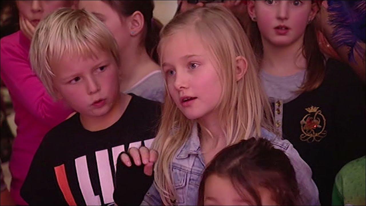 LIVE DE CLUB VAN SINTERKLAAS MEDLEY PIETEN VAN DE CLUB (2012) De