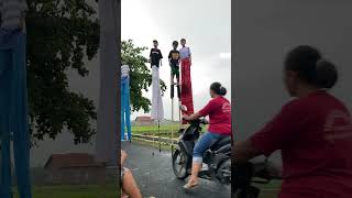 Aksi Jangkungan Ijal