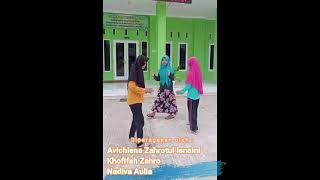 Tari Rek Ayo Rek Avichiena Dkk