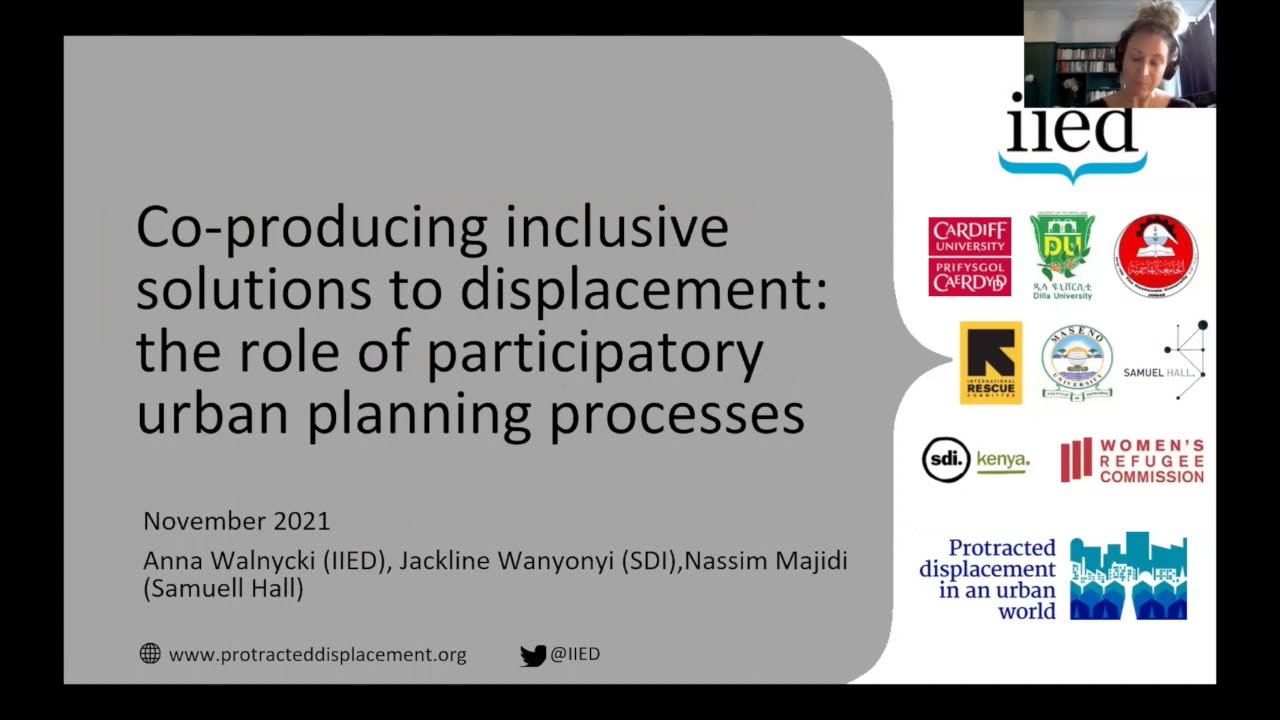 Co-producing inclusive solutions to displacement: the role of participatory urban planning process