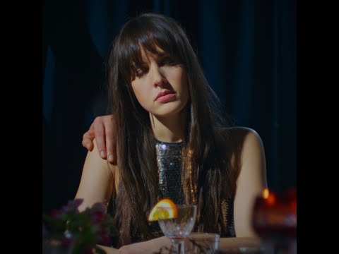 Debby Smith - Lonely Together (Official Music Video)