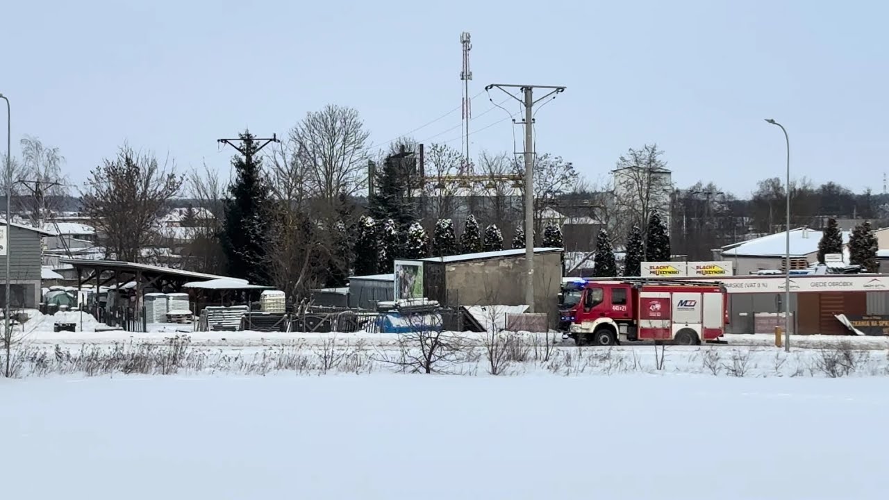 Alarmowo 441[B]21 GBA 2,5/16/4,7 Iveco Eurocargo / Moto-Truck - JRG Kolno do krowy w rzece