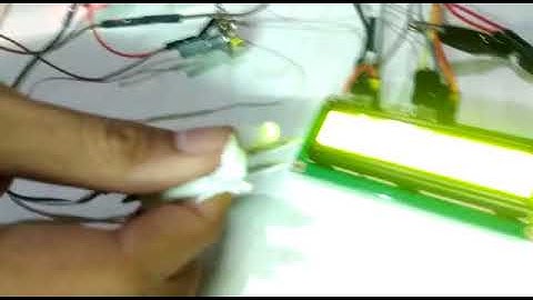 Penyiraman Tanaman Otomatis Menggunakan Arduino Uno R3  Dan Hygrometer Sensor