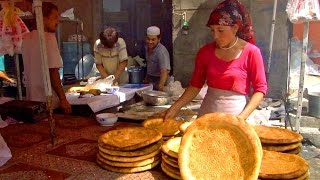 新疆和田維吾爾手工饢餅 Uighur Naan (China)