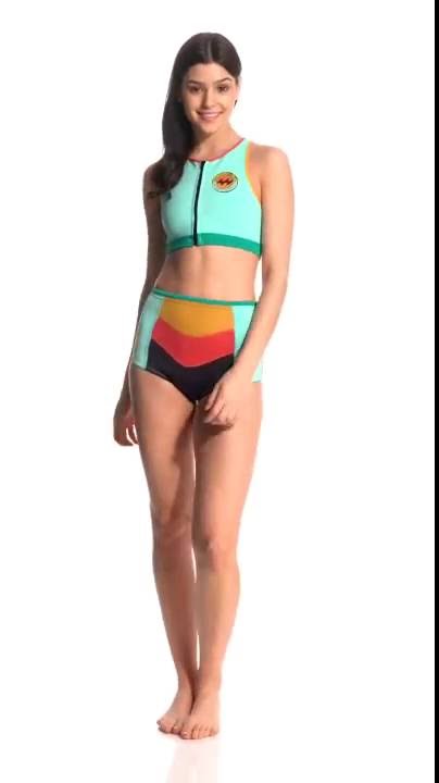 Billabong Women's 0.5 Surf Vibes Keep it Salty Solid Front Zip Wetsuit Top | SwimOutlet.com