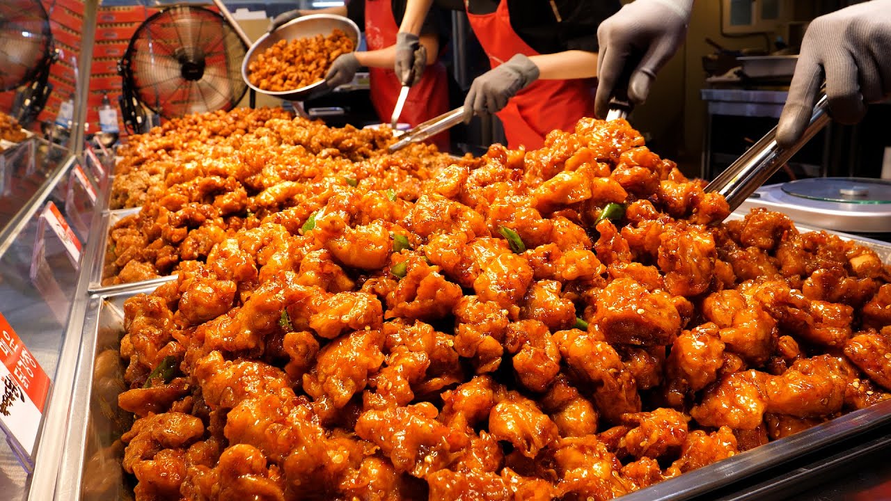 매콤달콤! 진짜 바삭한 3가지 옛날식 가마솥 고추 닭강정 / korean spicy and sour chicken - korean street food