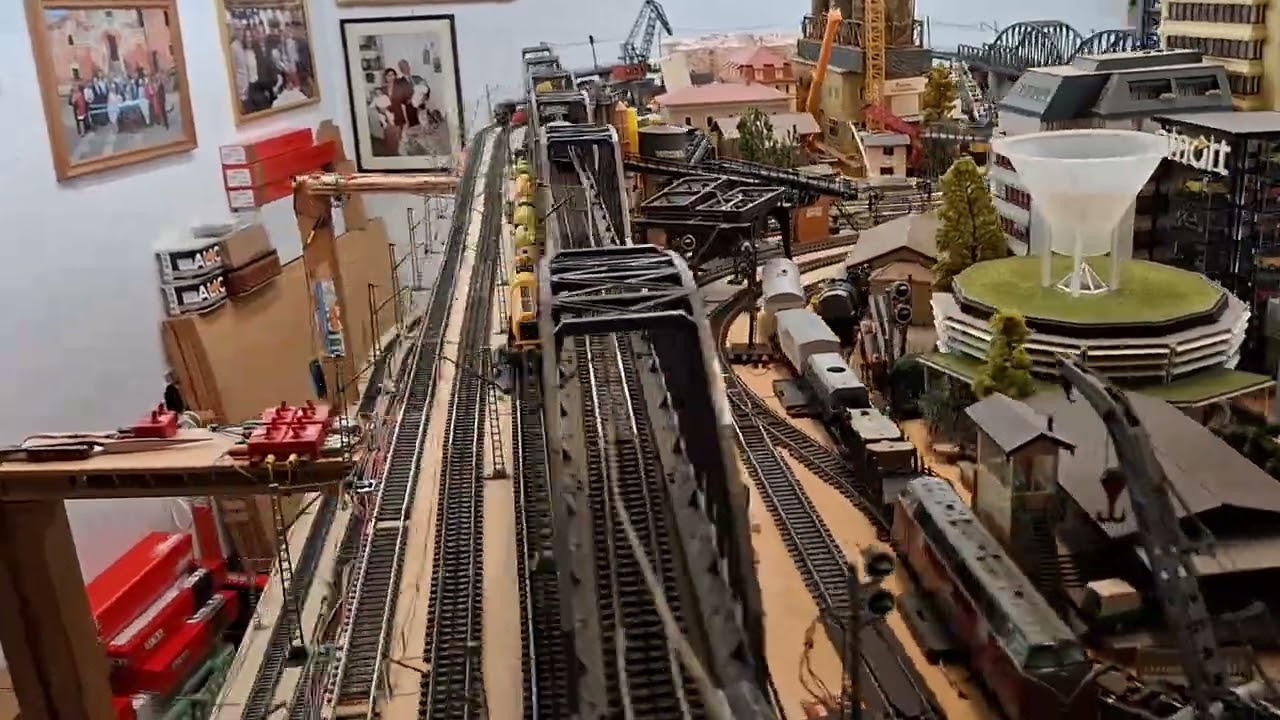 RAe4/8 1021 SBB Marklin ref.39260 Double version analogic 🏃‍♀️ run