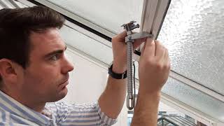 Spindel met zwengel voor dakraam / Spirale et manivelle pour lucarne / Spindle with crank greenhouse