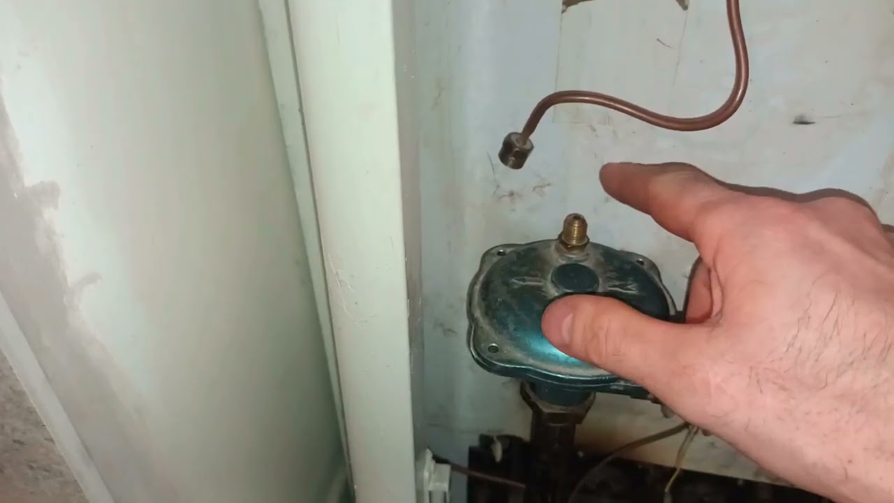 Почему не тухнет газовый котёл Данко