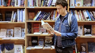 A Minimalist Approach to Books | How to Declutter Books?