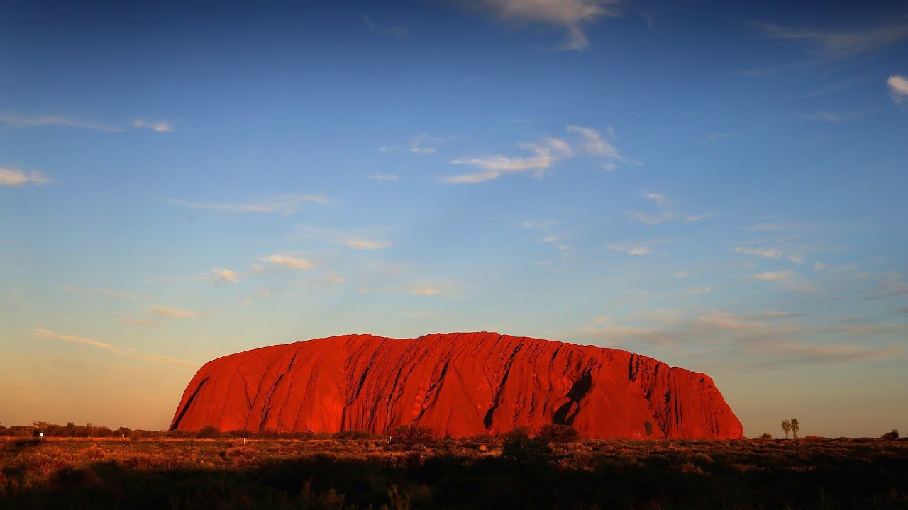 Albanese commemorates 40th anniversary of Uluru handback