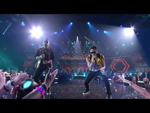 Daddy Yankee Rkm Ken Y Arcangel Zum Live Premios Juventud 