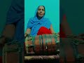 mandir me dholak baja.....🙏🏻🌹🌺🌼🌸#ytshortviral #ganpatibhajan #ushadavi861