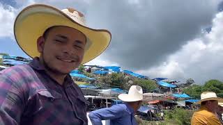 Esta fiesta de Ayotlán dura días y es lo más raro de Jalisco: El día de campo en lunes en el cerro.