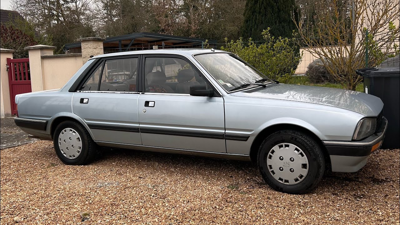 Nettoyage 🧽 d’une Peugeot 505 de 1985