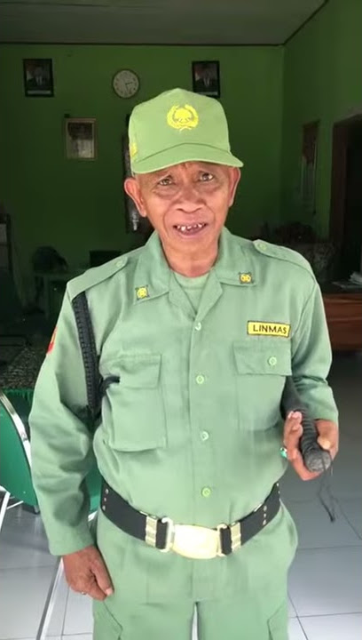 Hansip cadel lucu