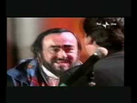 Luciano Pavarotti & Augusto Enrquez y su Mambo Band